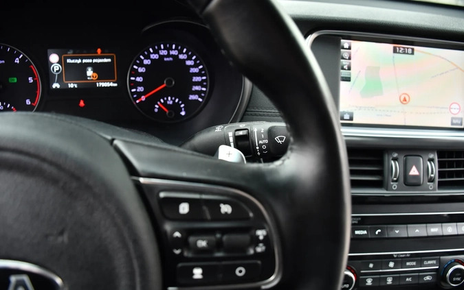 Kia Optima cena 64900 przebieg: 179054, rok produkcji 2017 z Kutno małe 781